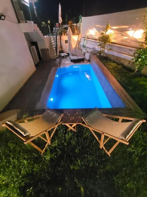 Cesme Center Villa With Pool Leylacanhouse