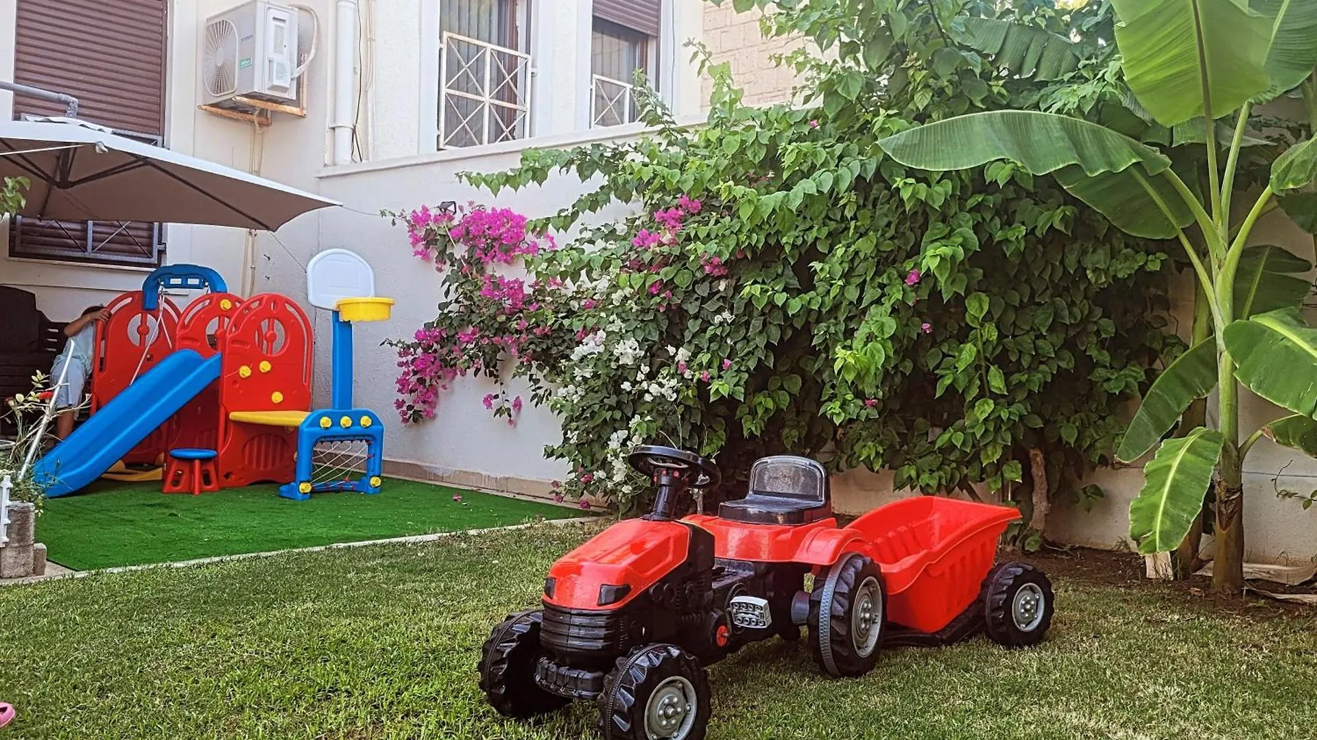 Cesme Center Villa With Pool Leylacanhouse